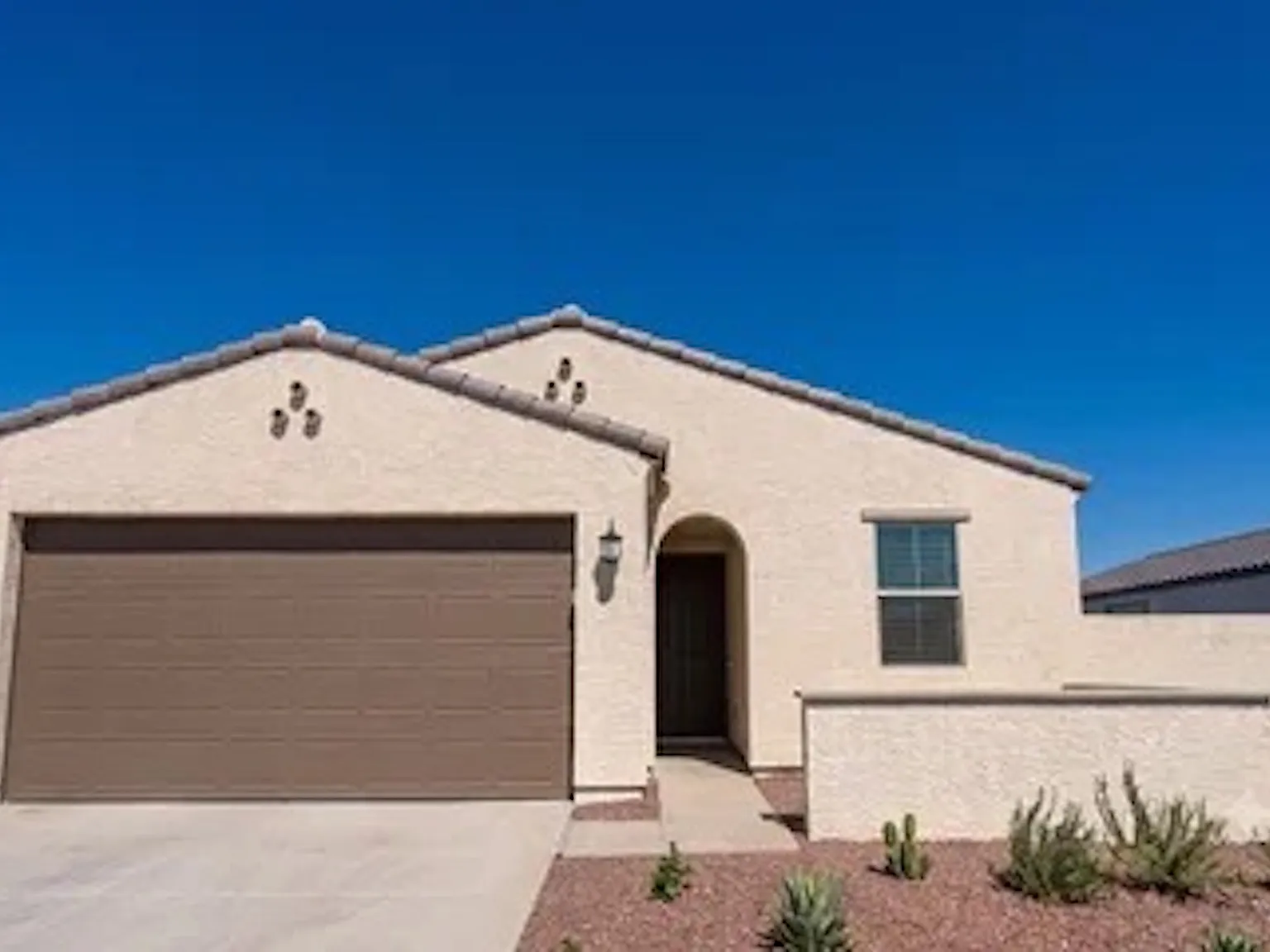 2 bed, 1610 sqft, $2,750 — Photo 1