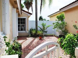 847 Garnet Cir, Weston, FL 33326