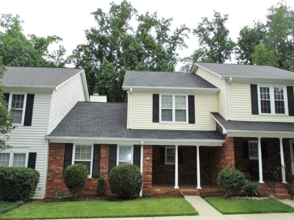 1st image of 26 Somersett Dr