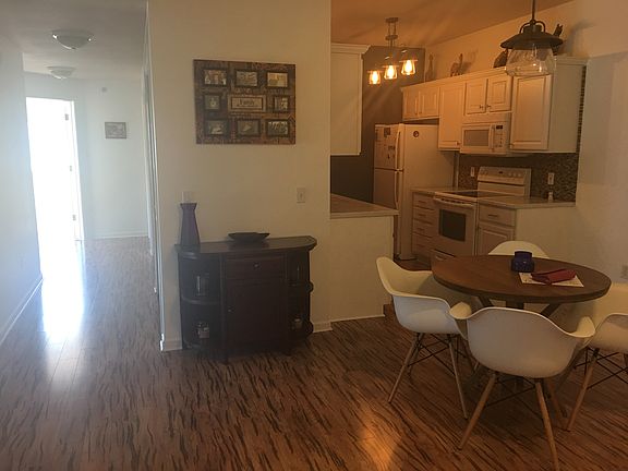 4th image of 4190 Fairview Dr APT 5