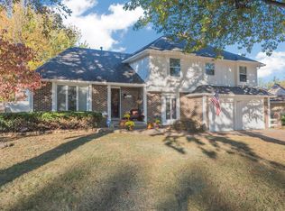 2435 E Cambridge St, Springfield, MO 65804