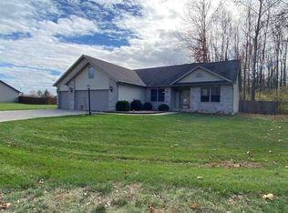 1797 Patriot Ln, Terre Haute, IN 47802