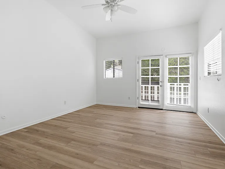 955 D Ave — Photo 24