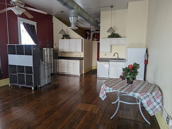 3rd image of 148 W Center St #3A