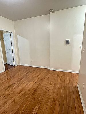 2nd image of 70 Pinehurst Ave #33