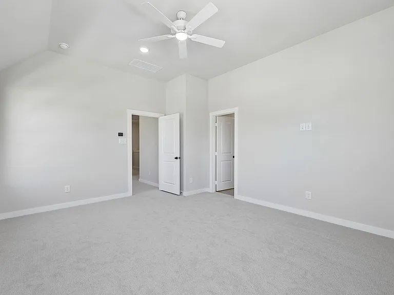 2866 Grandview Dr — Photo 25