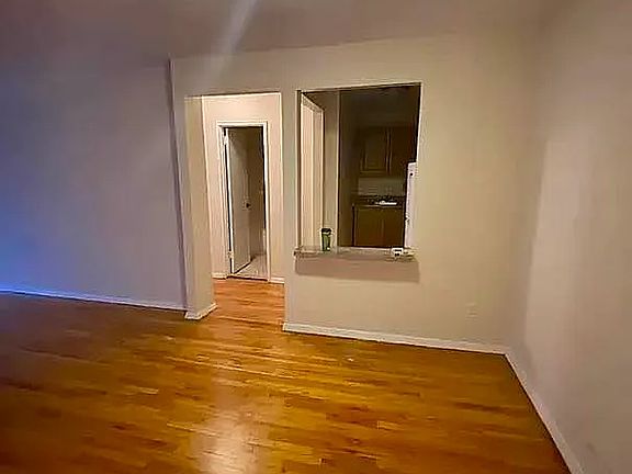 2nd image of 36 Hamilton Ave APT 6