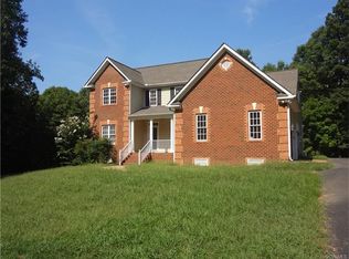 2251 Broad Street Rd, Maidens, VA 23102
