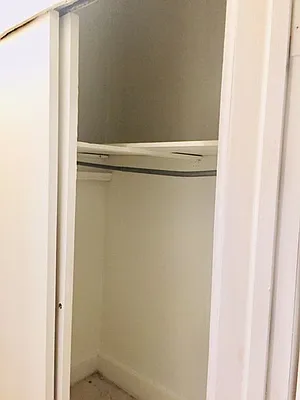 Rented by Roberto Guilbet, LREB | media 12