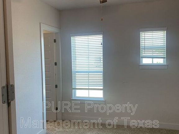 4th image of 201 Northcrest Dr