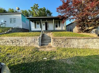 608 Lincoln St, Saint Joseph, MO 64501