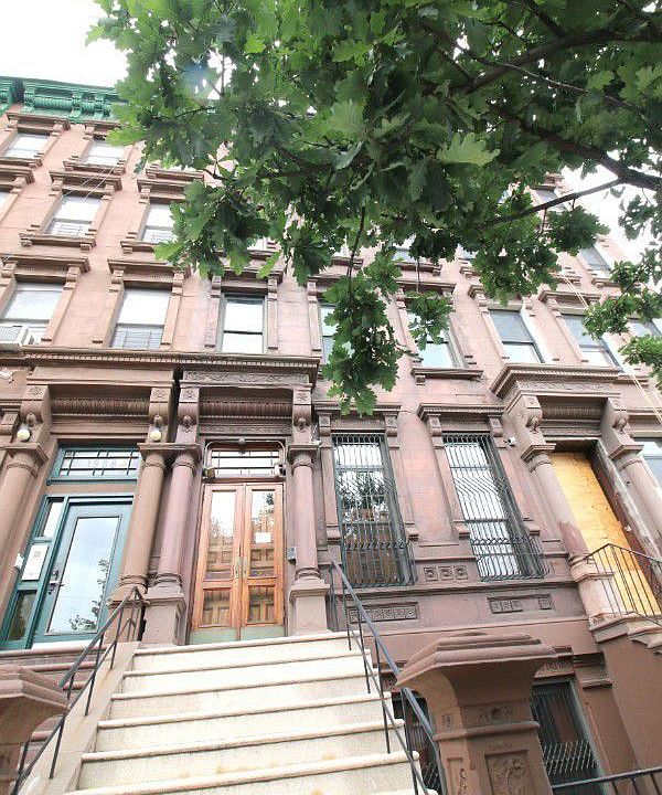 1st image of 1990 Madison Ave