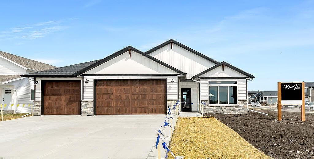 7770 Cub Creek Way, Horace, ND 58047 MLS 23653 Zillow