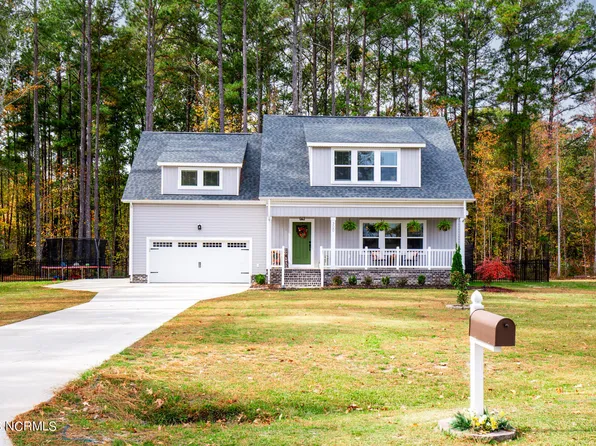 300 Beechnut Avenue, South Mills, NC 27976