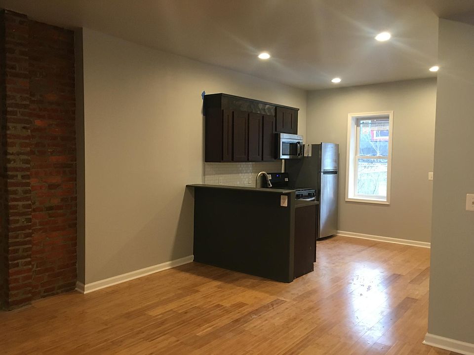 1st image of 240 W Zeralda St