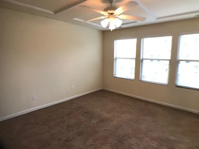 105 Mount Evans Dr — Photo 12