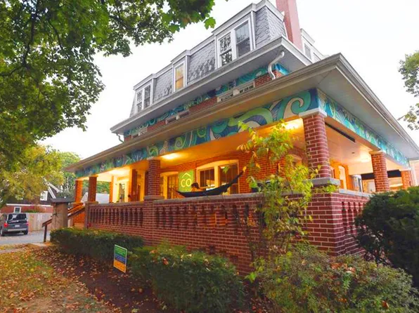 244 E Nittany Ave, State College, PA 16801