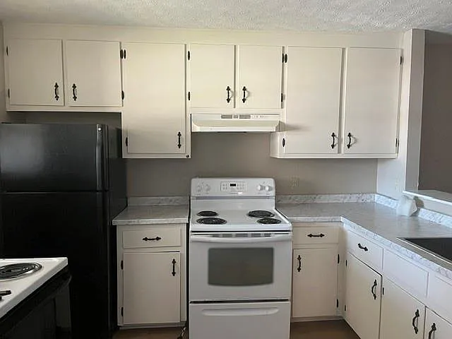 2 bed, 2.0 bath, 1144 sqft, $1,400 — Photo 4