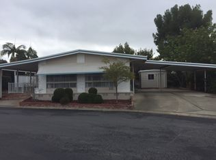 10 Caleta Dr., Camarillo, CA 93012