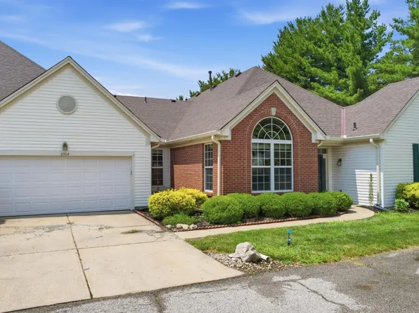2904 Traverse Creek Dr, Milford, OH 45150