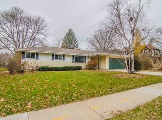 2103 Vinland St, Oshkosh, WI 54901