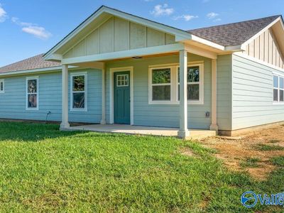 451 Section Ferry Rd, Section, AL, 35771