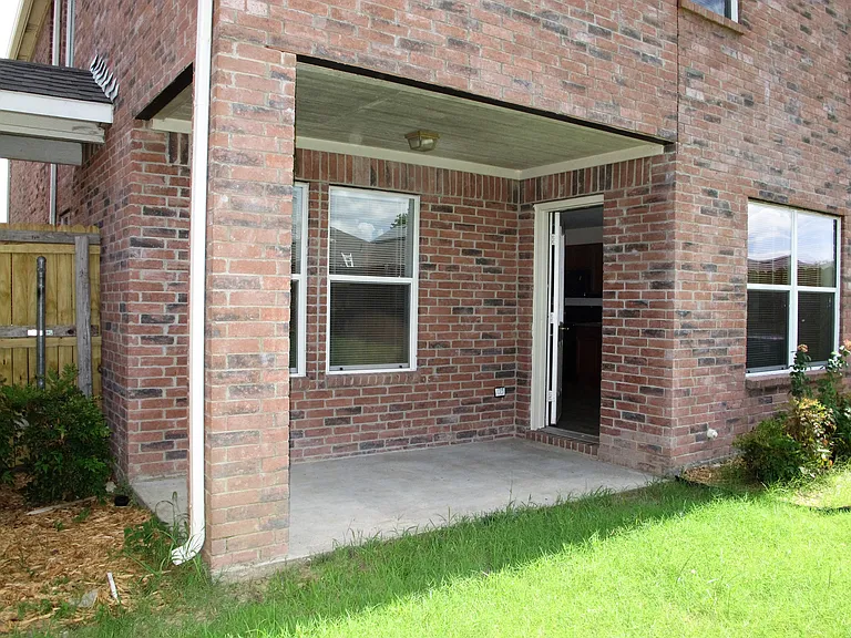 612 Fleming St — Photo 23