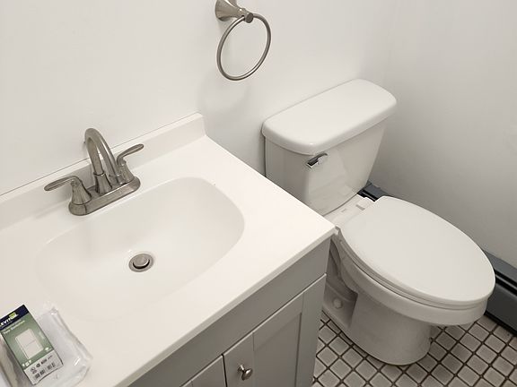 3rd image of 44 Nellie St #1