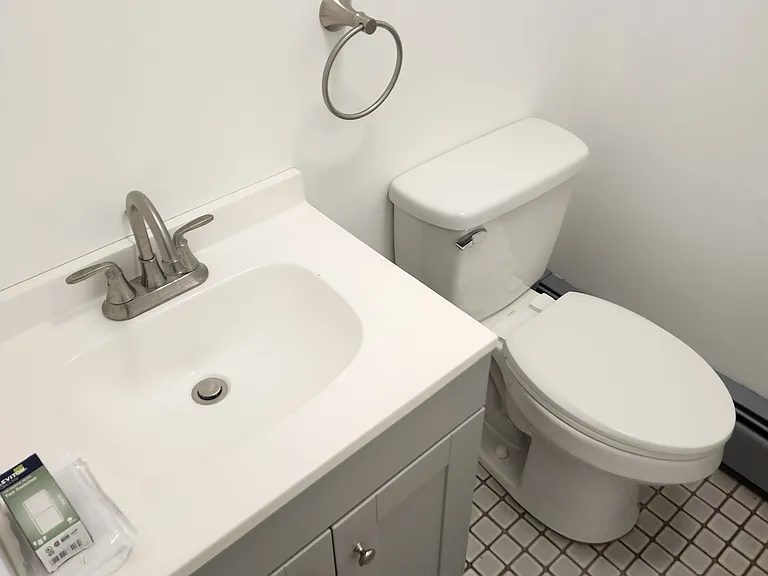 44 Nellie St #1 — Photo 3