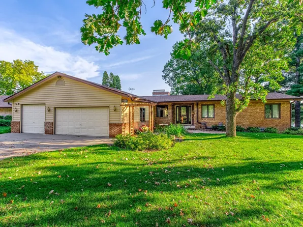 725 Bradford Ave, Champlin, MN 55316