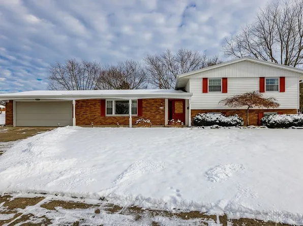 618 Dorado Dr, Fairborn, OH 45324