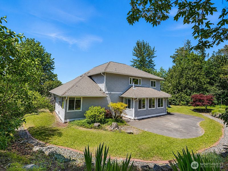 4th image of 23119 110th Avenue E