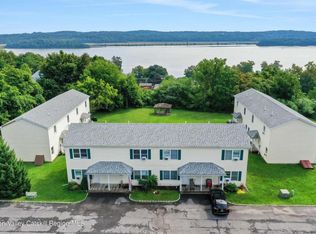 87 Overlook Ests #1C, Saugerties, NY 12477