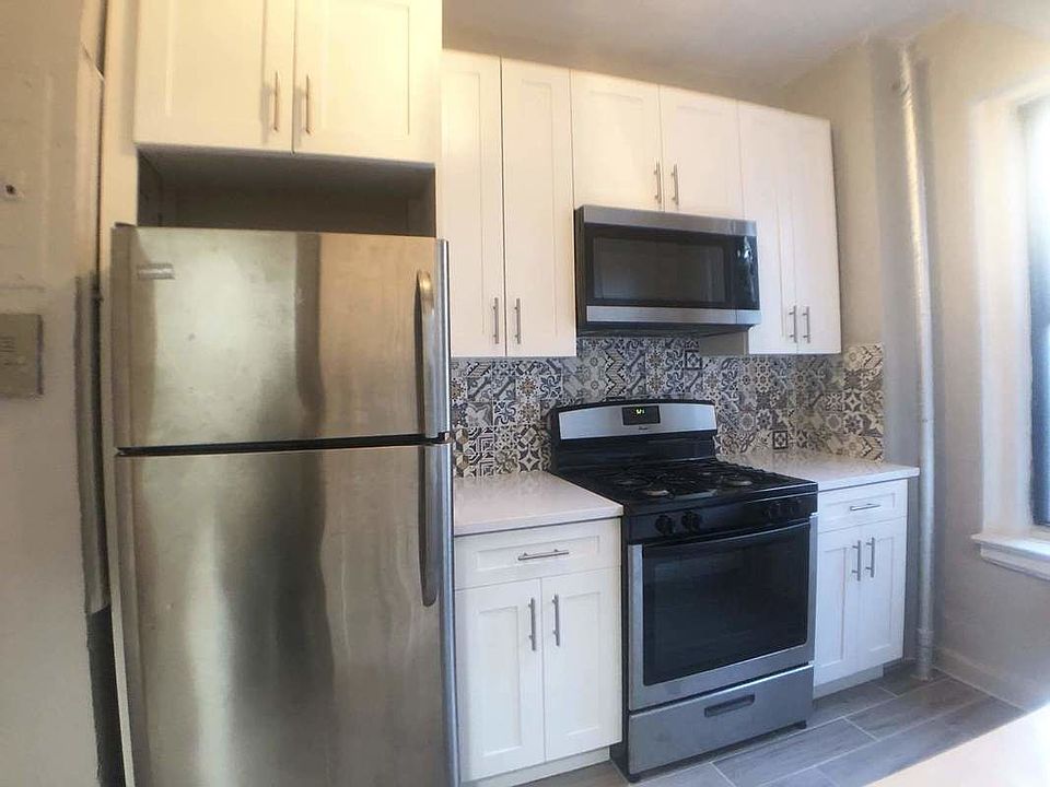 1st image of 148 Linden Blvd APT 21