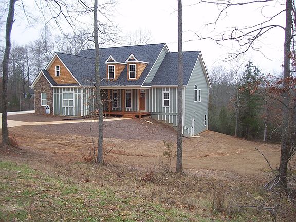2nd image of 1625 Maple Ridge Dr