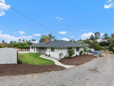 1737 York Dr, Vista, CA, 92084