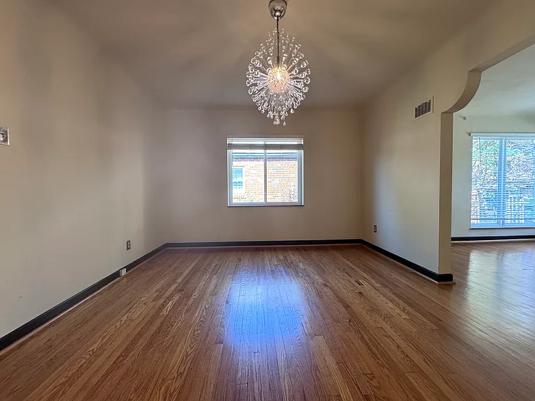 5872 Loran Ave — Photo 8