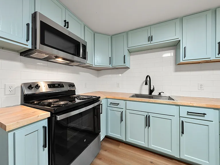 11101 China Spring Rd — Photo 17
