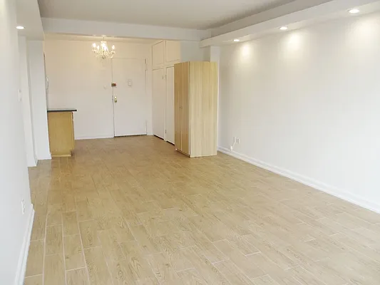 Rented by Town Residential | media 18