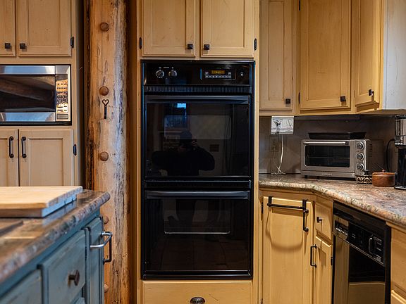 30th image of this home