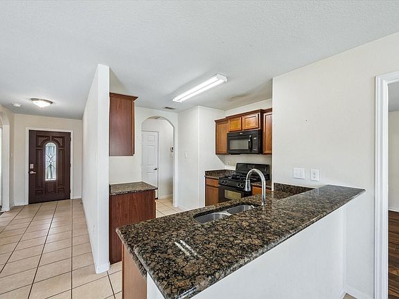 4th image of 9907 Garnet Springs Dr