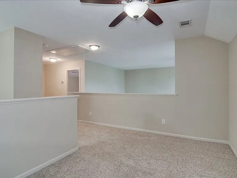 763 Chinaberry Ct — Photo 14