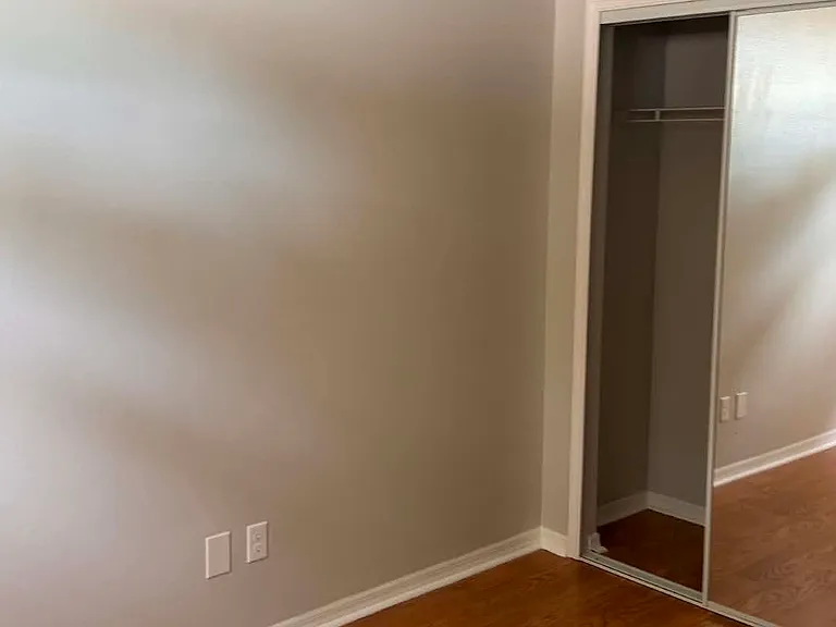 14313 Laurelton Dr — Photo 27