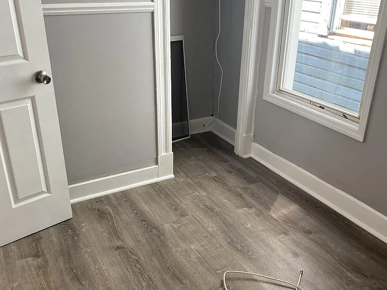381 5th Ave #2 — Photo 12