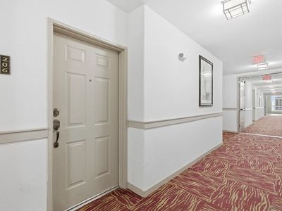9253 Regents Rd Unit A206, La Jolla, CA, 92037
