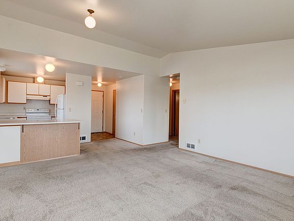4th image of 340 SE Midway Blvd APT 202