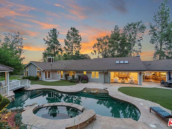 2nd image of 24901 Jim Bridger Rd