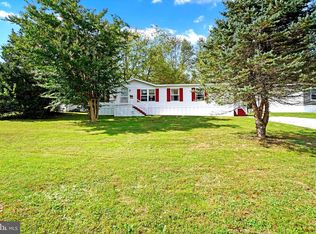20 Pawnee Dr, Windsor, PA 17366