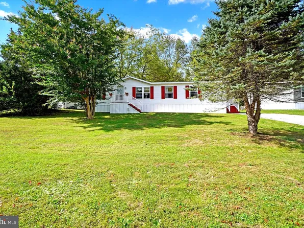 20 Pawnee Dr, Windsor, PA 17366