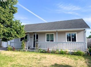 3937 Cherokee Dr, Springfield, OR 97478